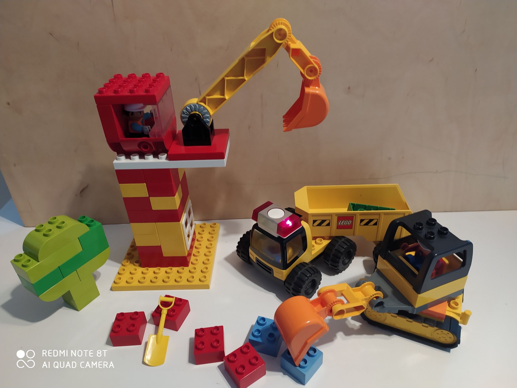 Lego duplo wielki plac budowy dźwig