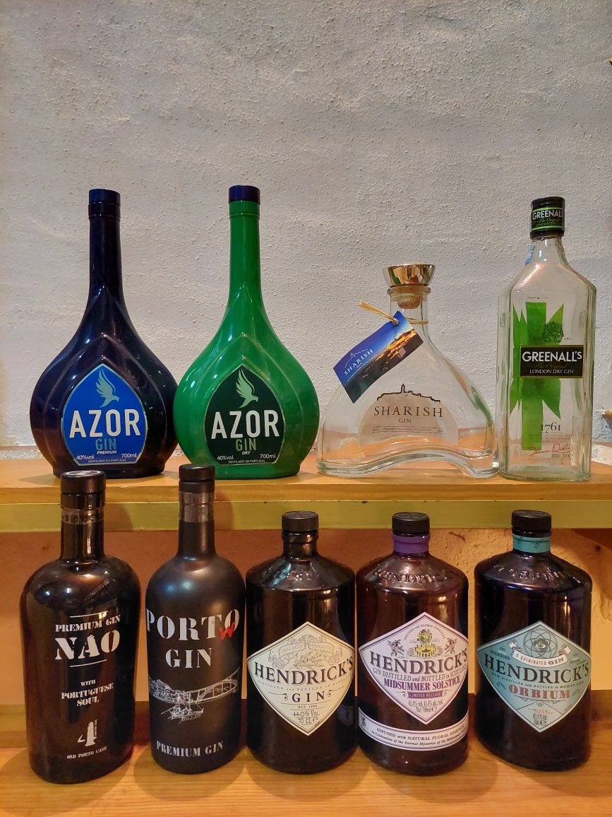 100 Garrafas gin vazias