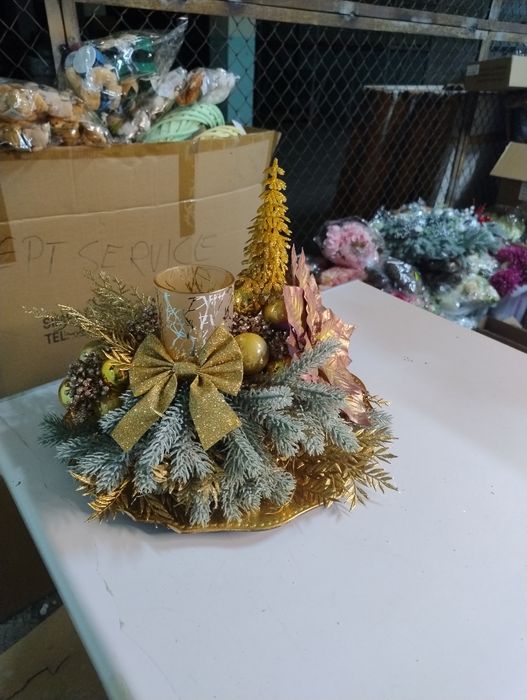 Stroik świąteczny Złoty