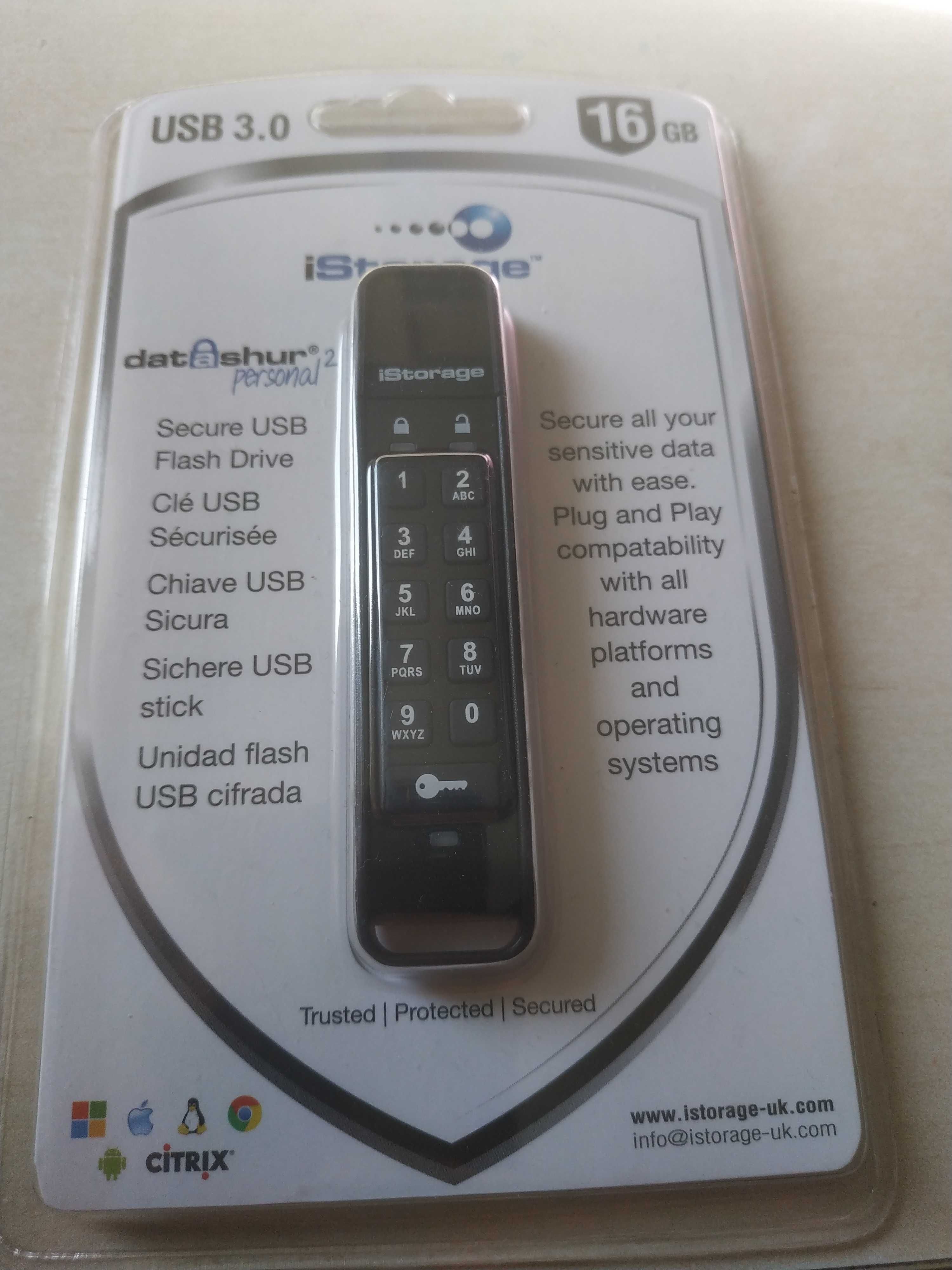 Istorage Datashur USB флешка с паролем