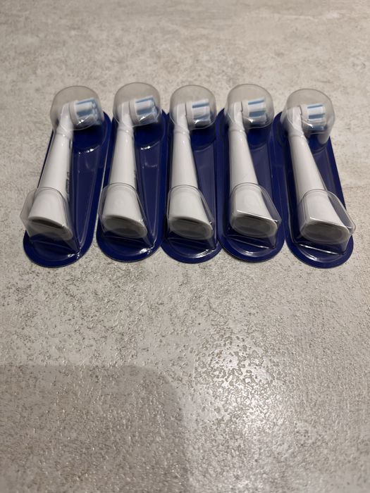 5 x końcówka do szczoteczki OralB iO