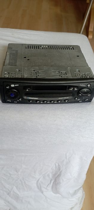 Немецкий цифровой тюнер Grundig.