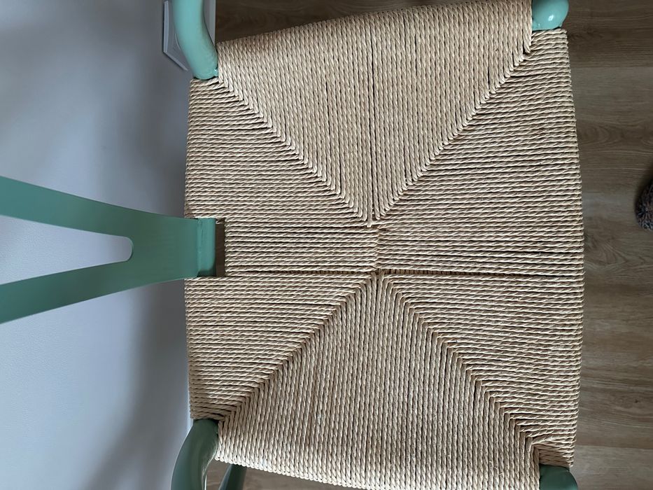 Krzesła z ręcznie plecionym siedziskiem SKLUM