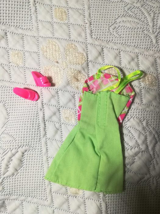 Vestido Barbie Go in Style Fashions (Ref. 68014) de 1997