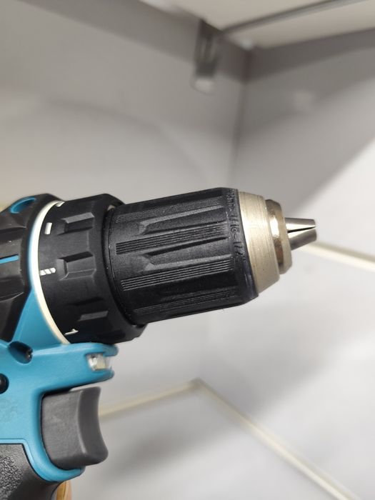 12.2023й рік Makita DDF 482 акумуляторний шуруповерт Макіта оригінал