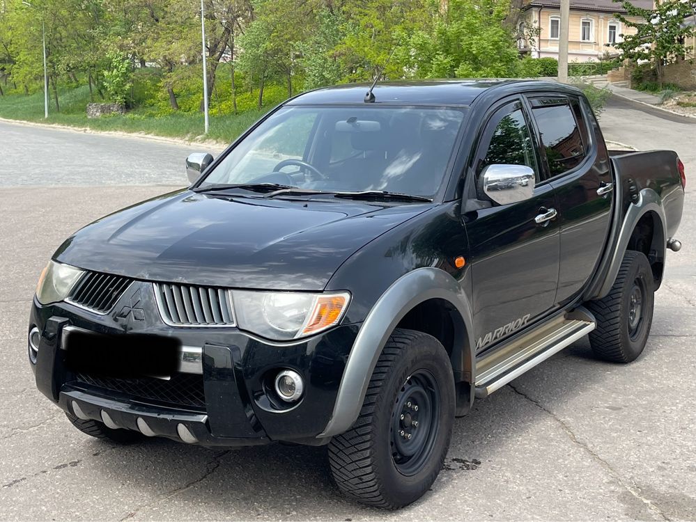 Mitsubishi l200 2.5