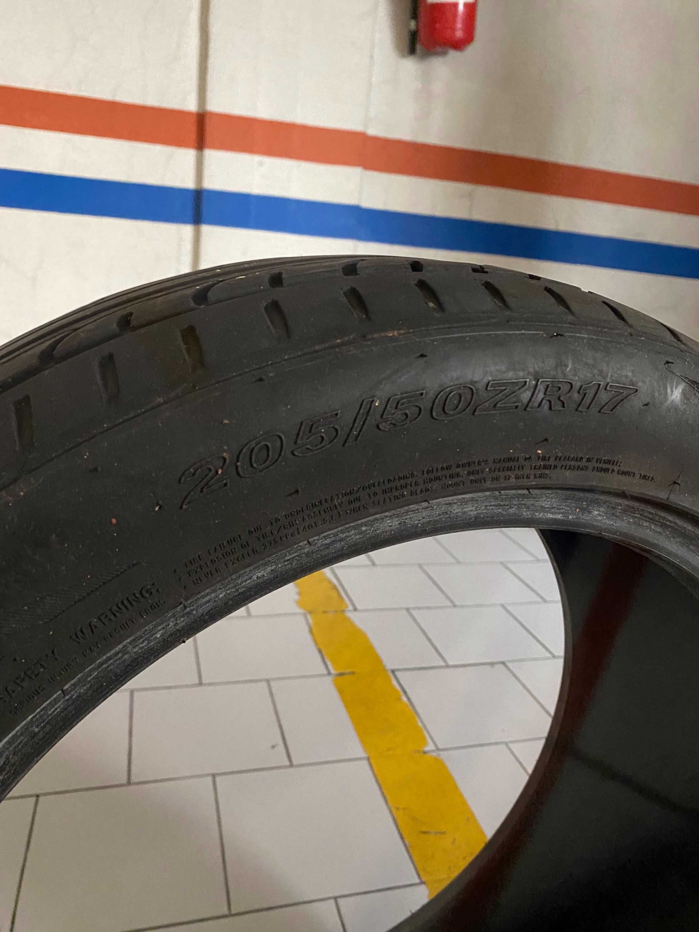 Pneus 205 50ZR17