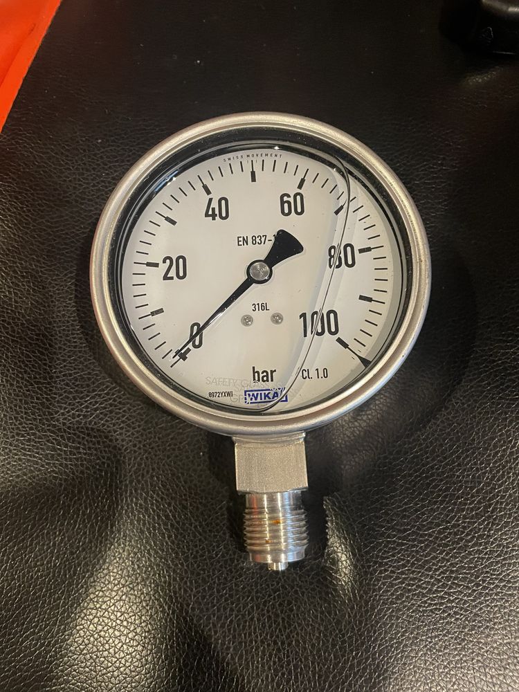 Manometr glicerynowy wika 0-100 bar