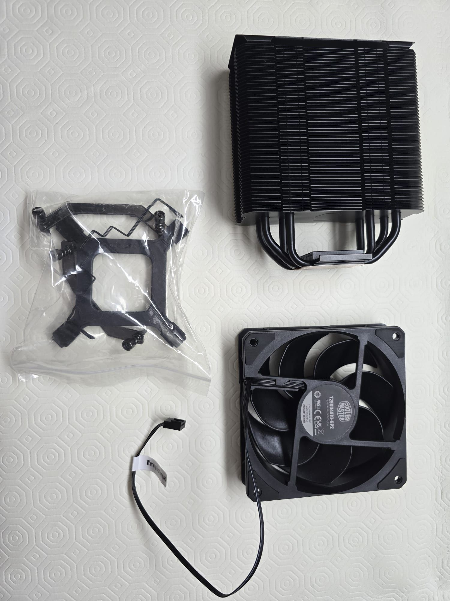 COOLER DE CPU Cooler Master Hyper 212 Black Edition - C/ Kit de Montag