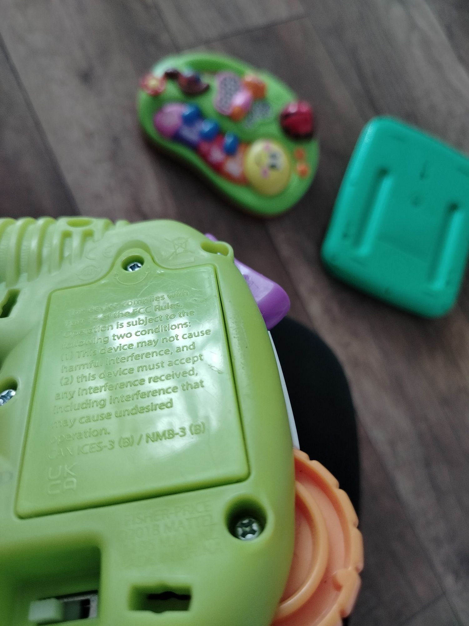 Interaktywna mini konsola fisher Price