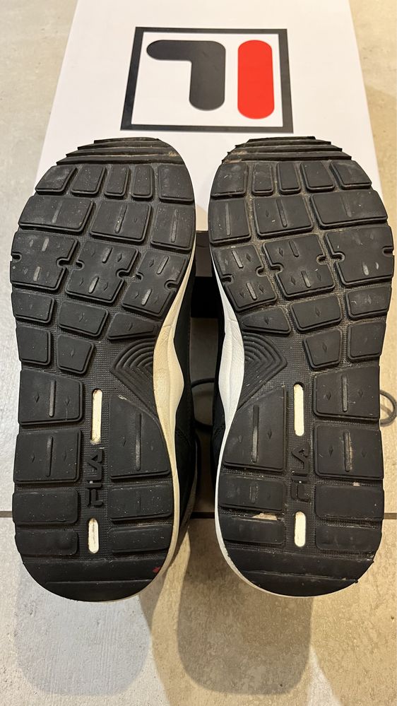 Buty sneakersy FILA ALPHA MID roz. 43, kol. czarny