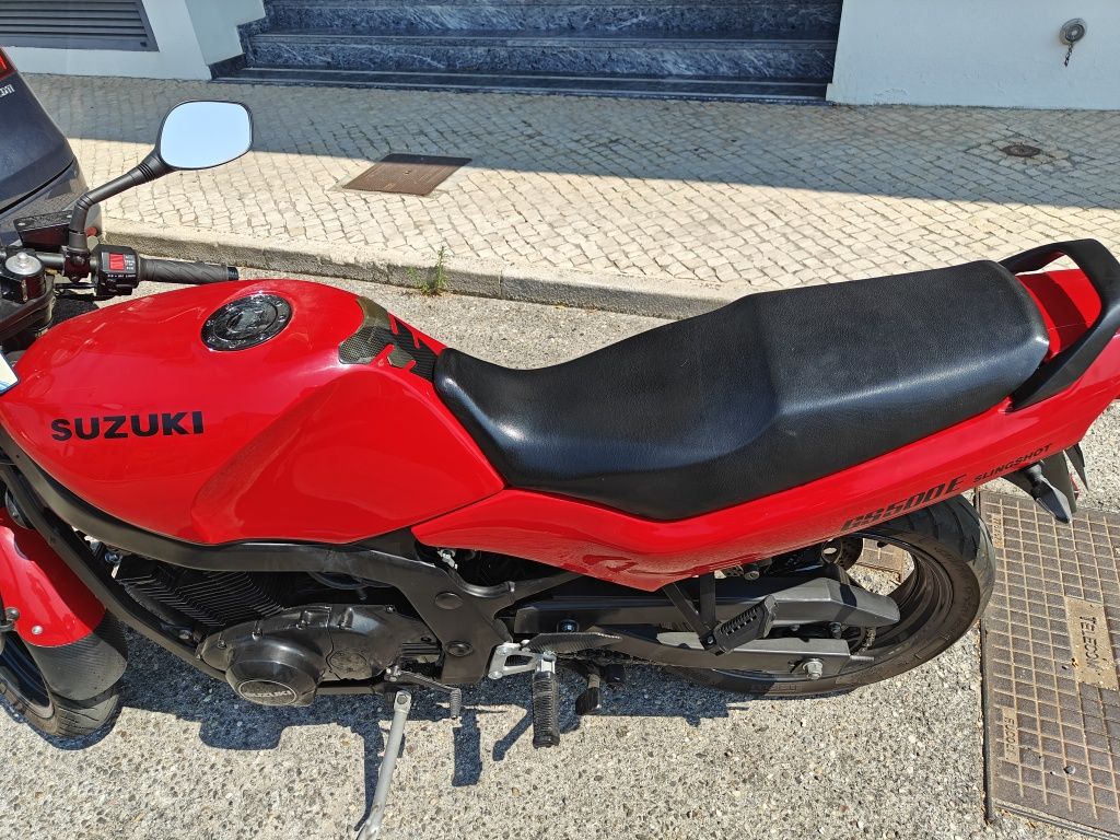 Suzuki GS 500  E
