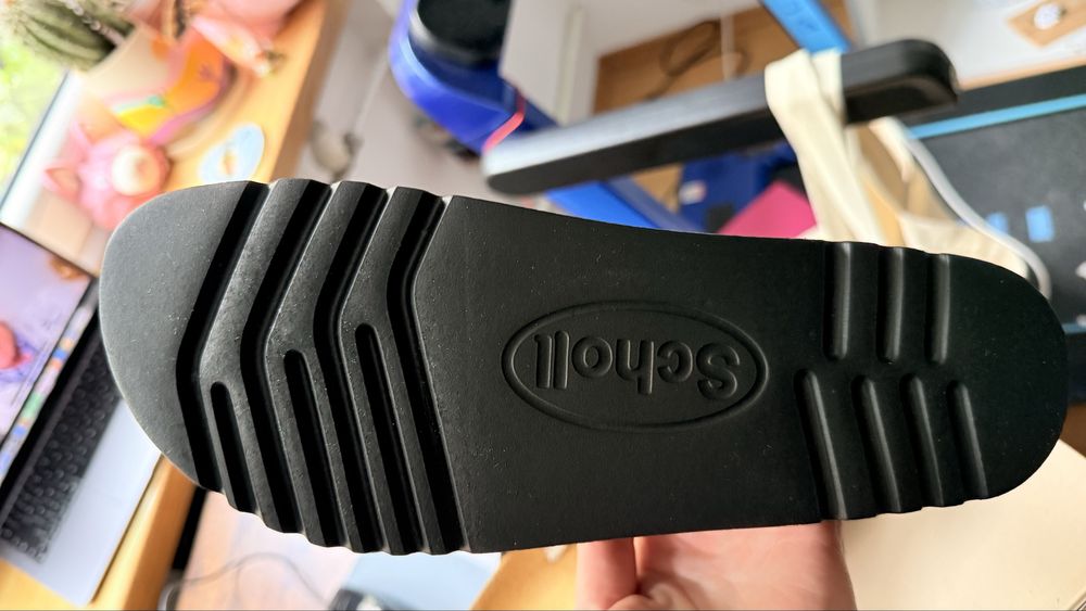 nowe klapki scholl 42