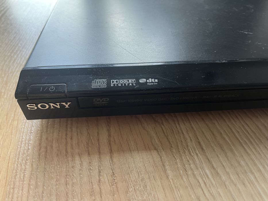 Sony DVP SR-100 (odtwarzacz DVD)