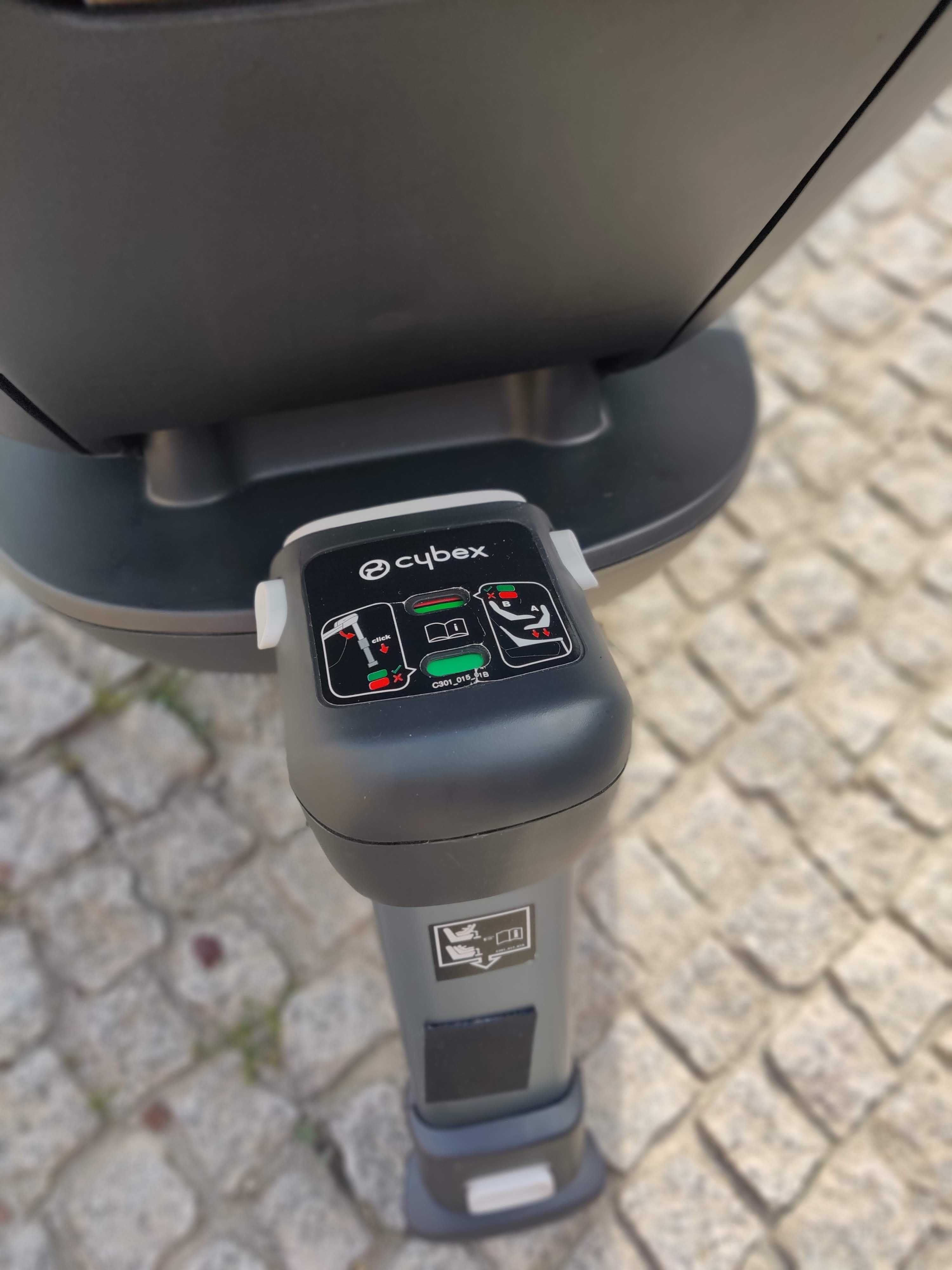 Cadeira cybex m2 como nova