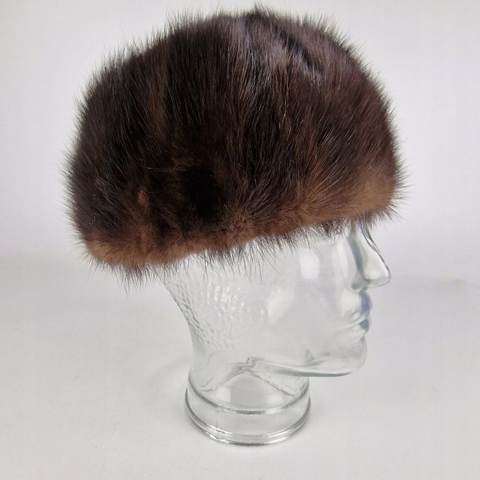 Czapka z naturalnego futra damska zimowa