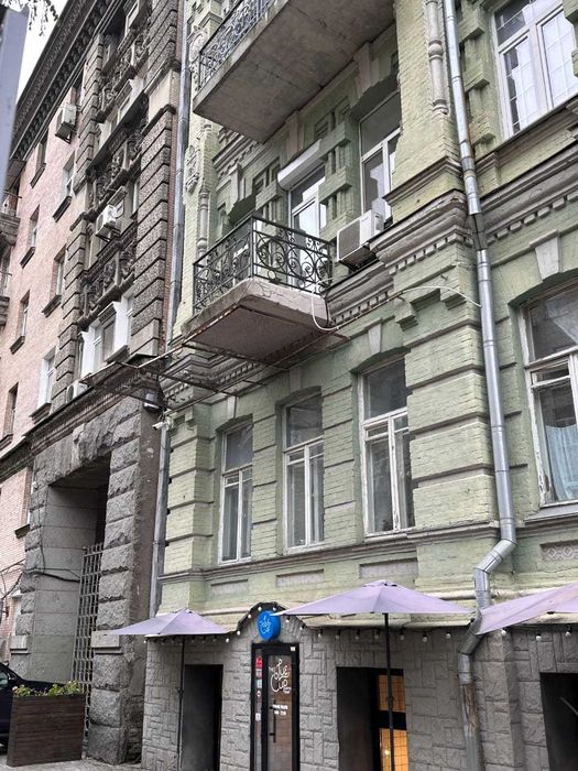 Центр, Є.Чикаленка (Пушкінська), 5 - 4-к євростандарт довгостроково