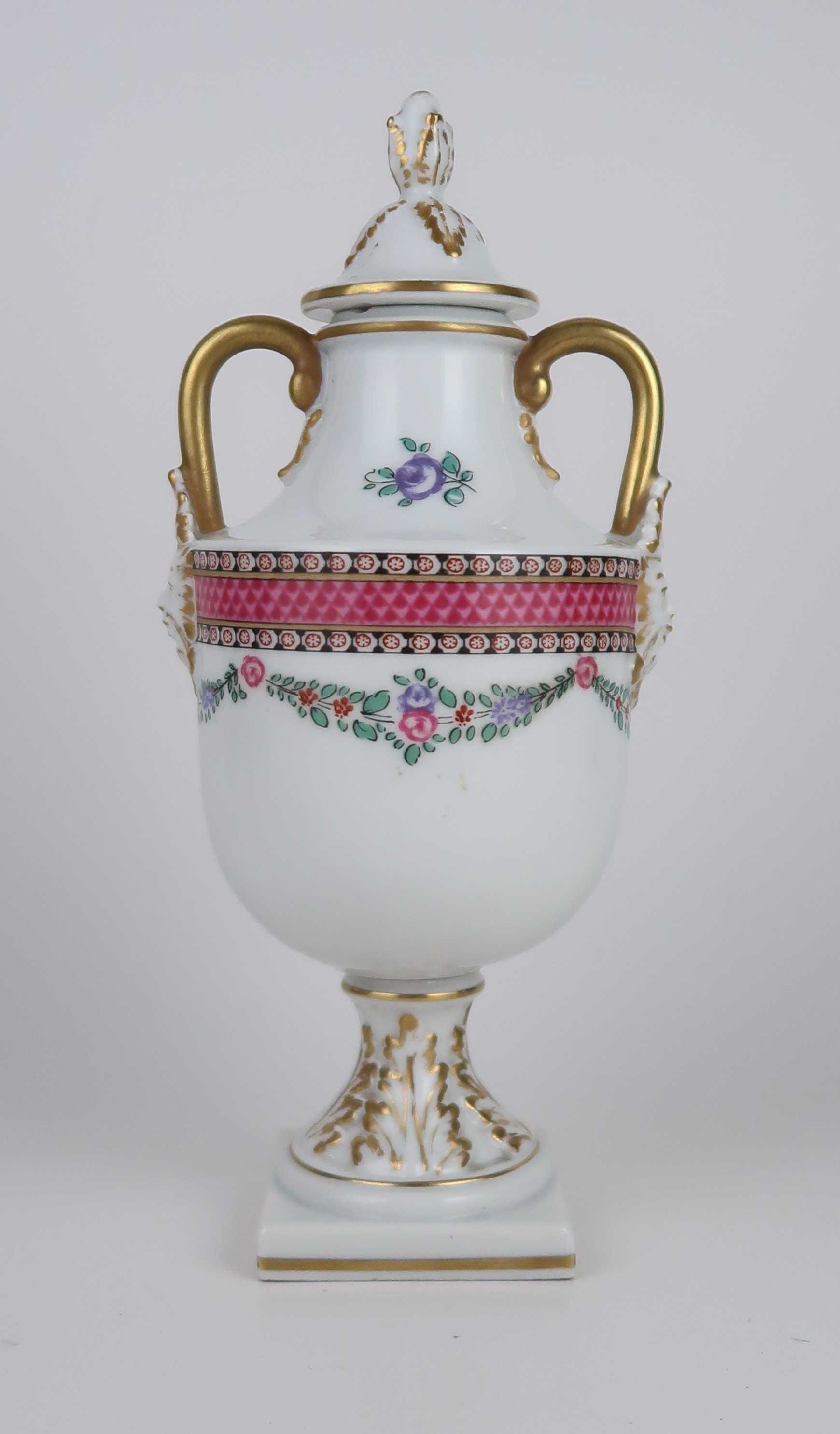 Ânfora em Porcelana Vista Alegre - 19 cm (rara)