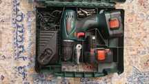 Wkrętarka Bosch PSR 14,4V + (2 x aku) + ładowarka + walizka