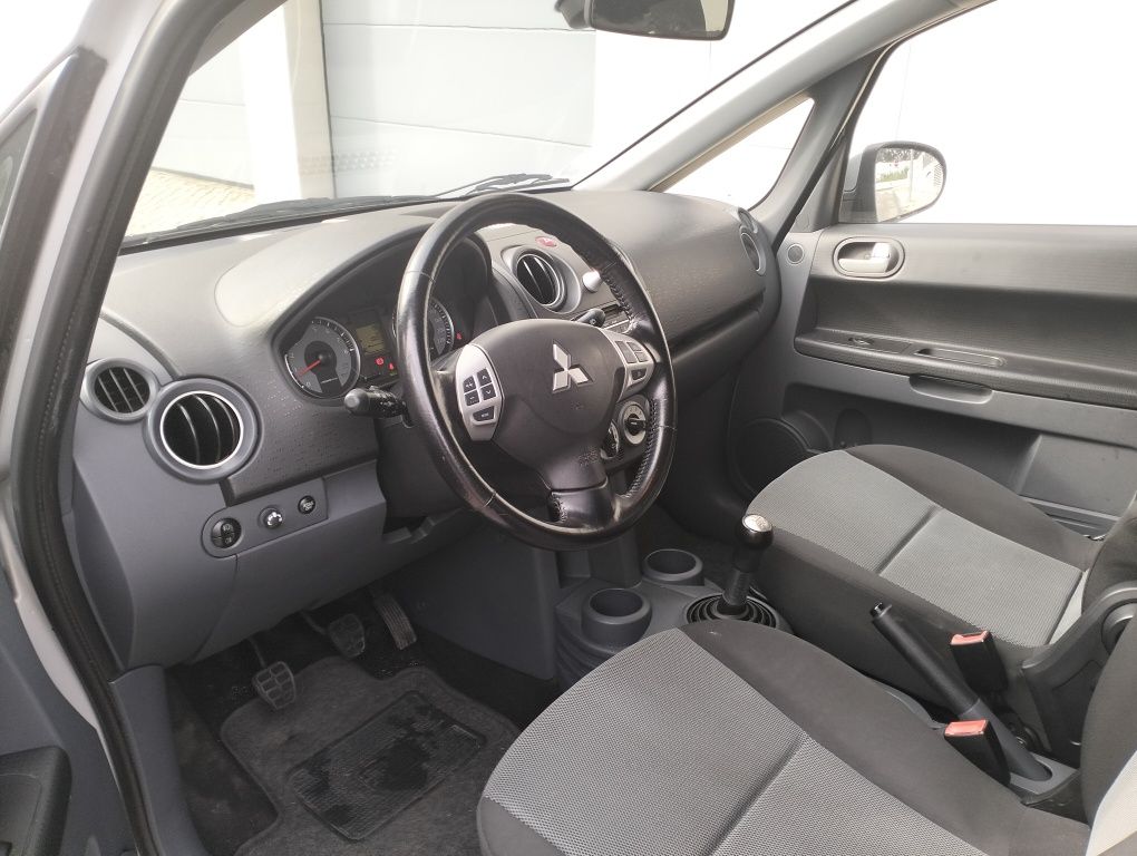 Mitsubishi Colt 1.3 gasolina