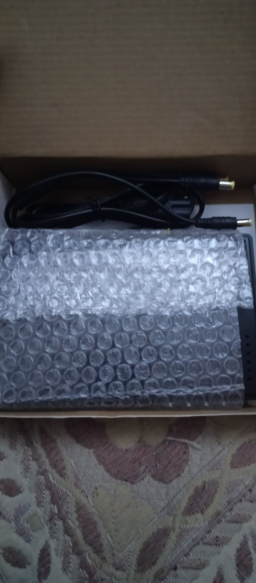 ДБЖ для роутера, комутатора, відеонагляду UPS 10400 36W DC1036P