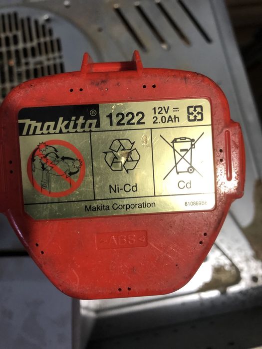 Aparafusadora makita