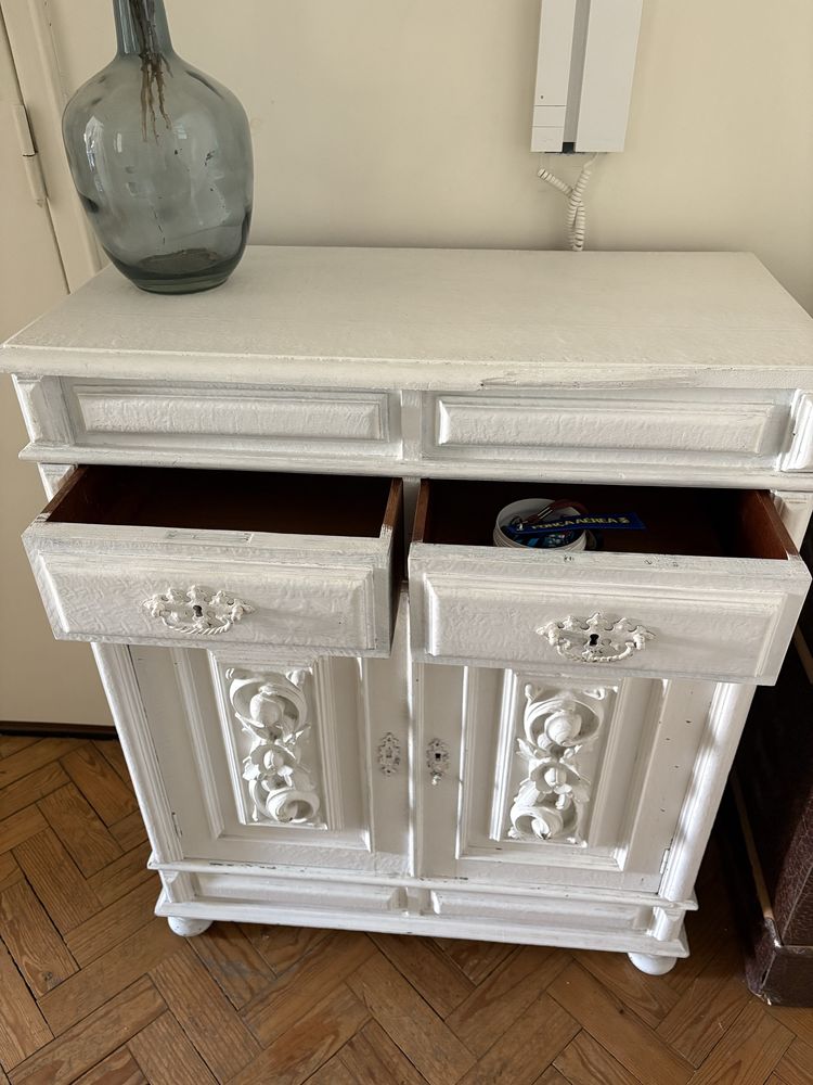 Comoda Vintage trabalhafa