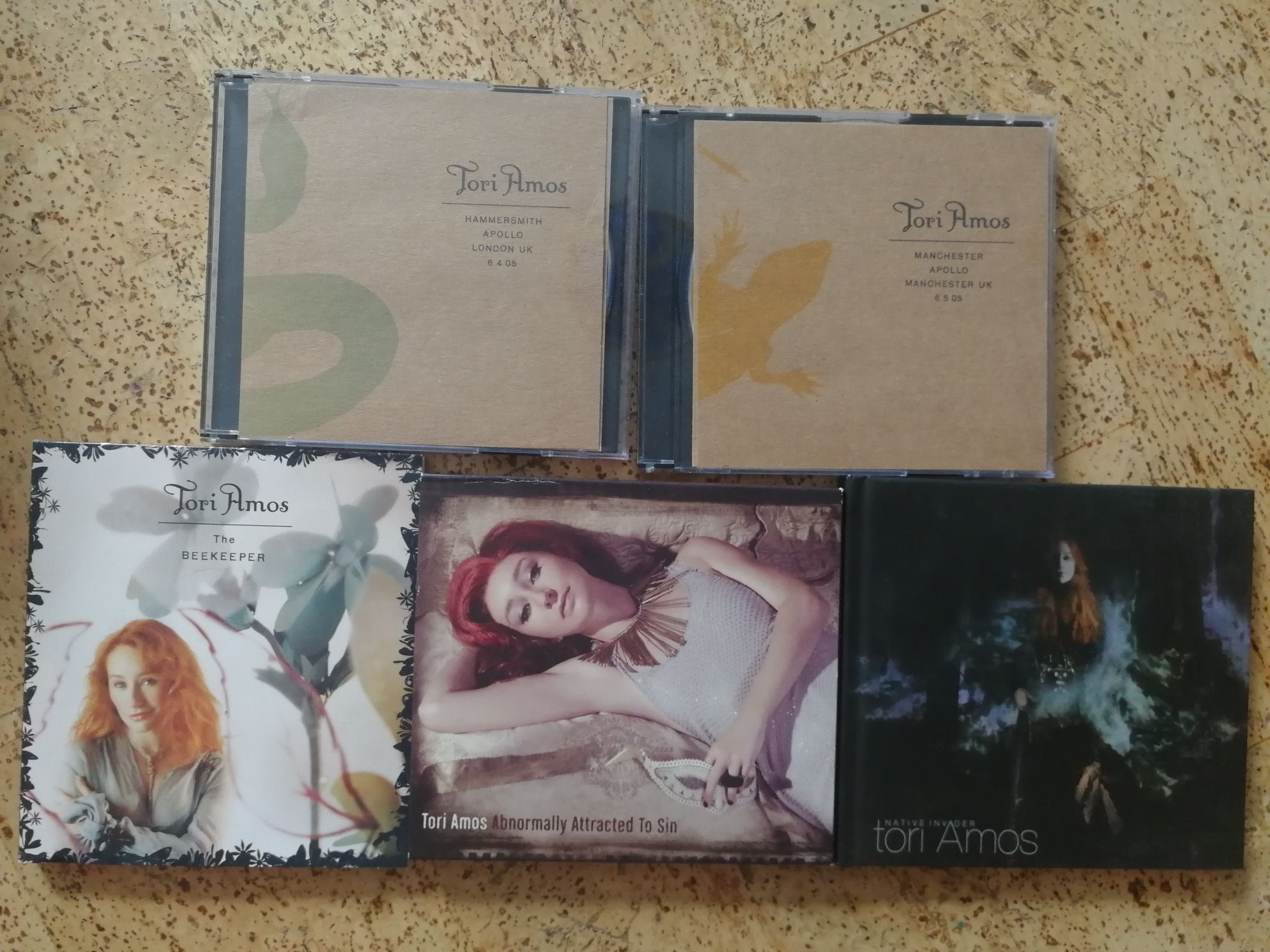 CD диски Tori Amos, Tina Turner, KT Tunstall, Cher, Anastacia