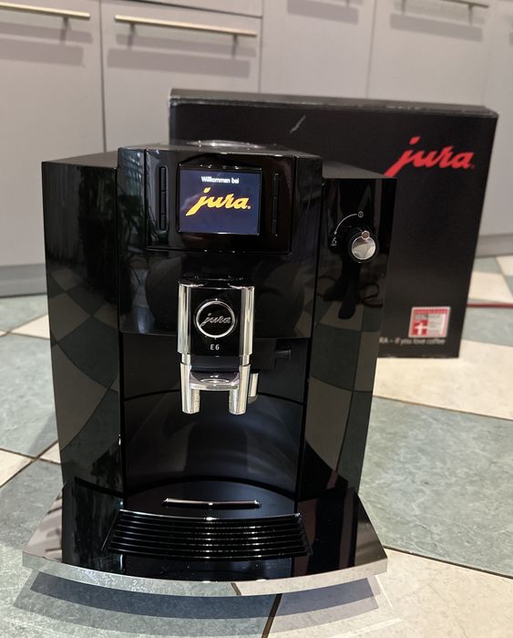 Кавова машина Jura E6 Piano Black EB (15377)
