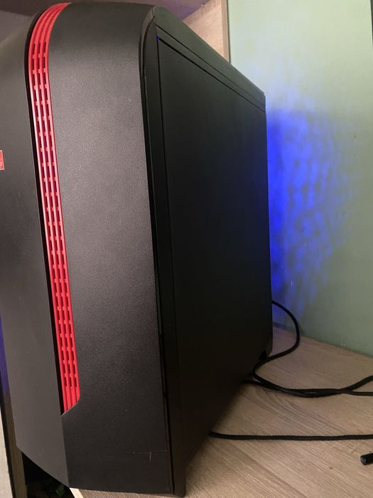 Komputer stacjonarny do gier – Ryzen 5 2400G, RX 580 4GB, 8GB RAM