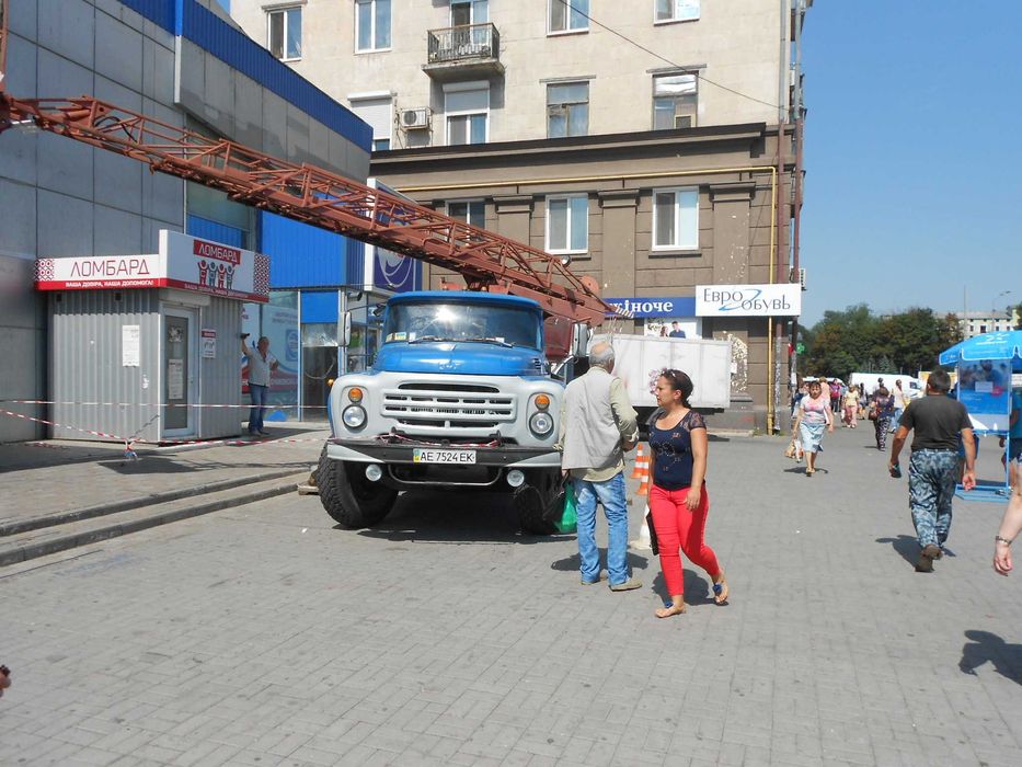 Аренда и услуги автовышки Днепр
