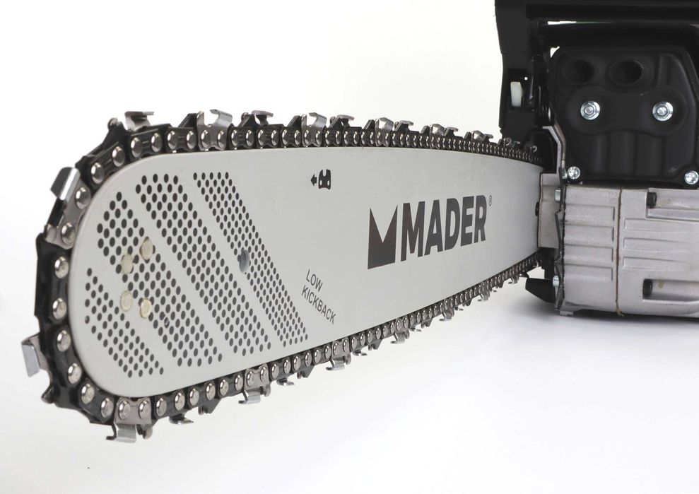 Motoserra Mader 55cc, 20", Arranque Suave, Semi-Profissional