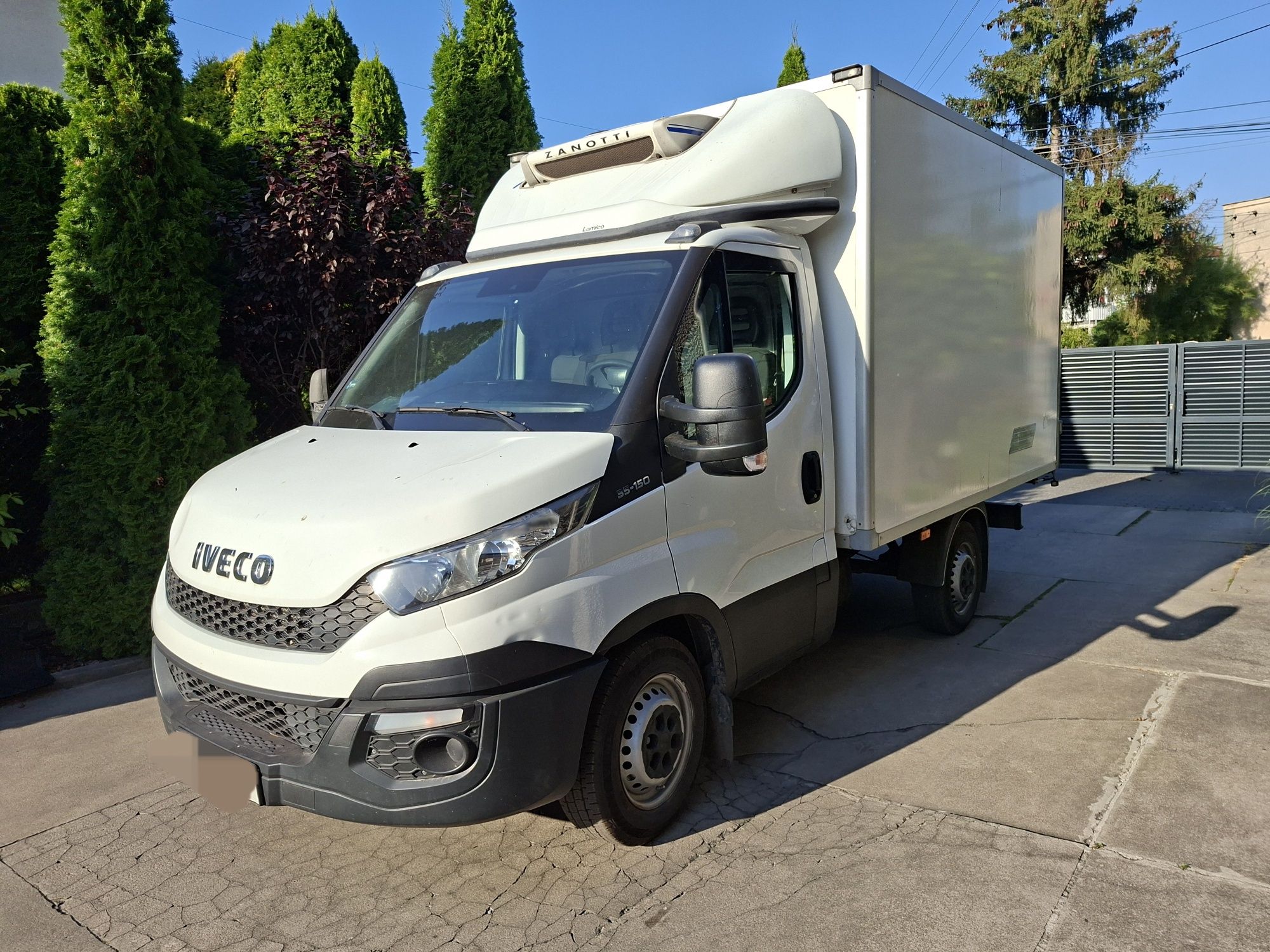 Iveco 2.3 2016 chłodnia stan bardzo dobry
