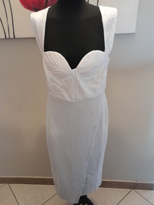 Elegancka midi sukienka okazjonalna M L 38 40 połyskującą błyszcząca