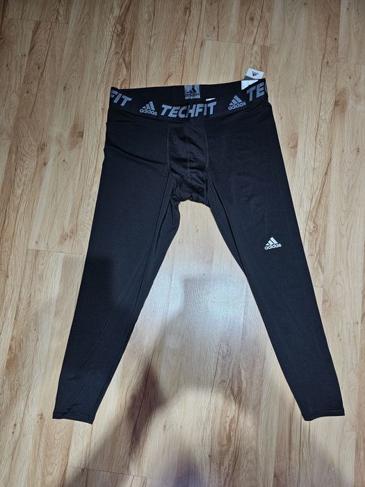 Legginsy adidas techfit