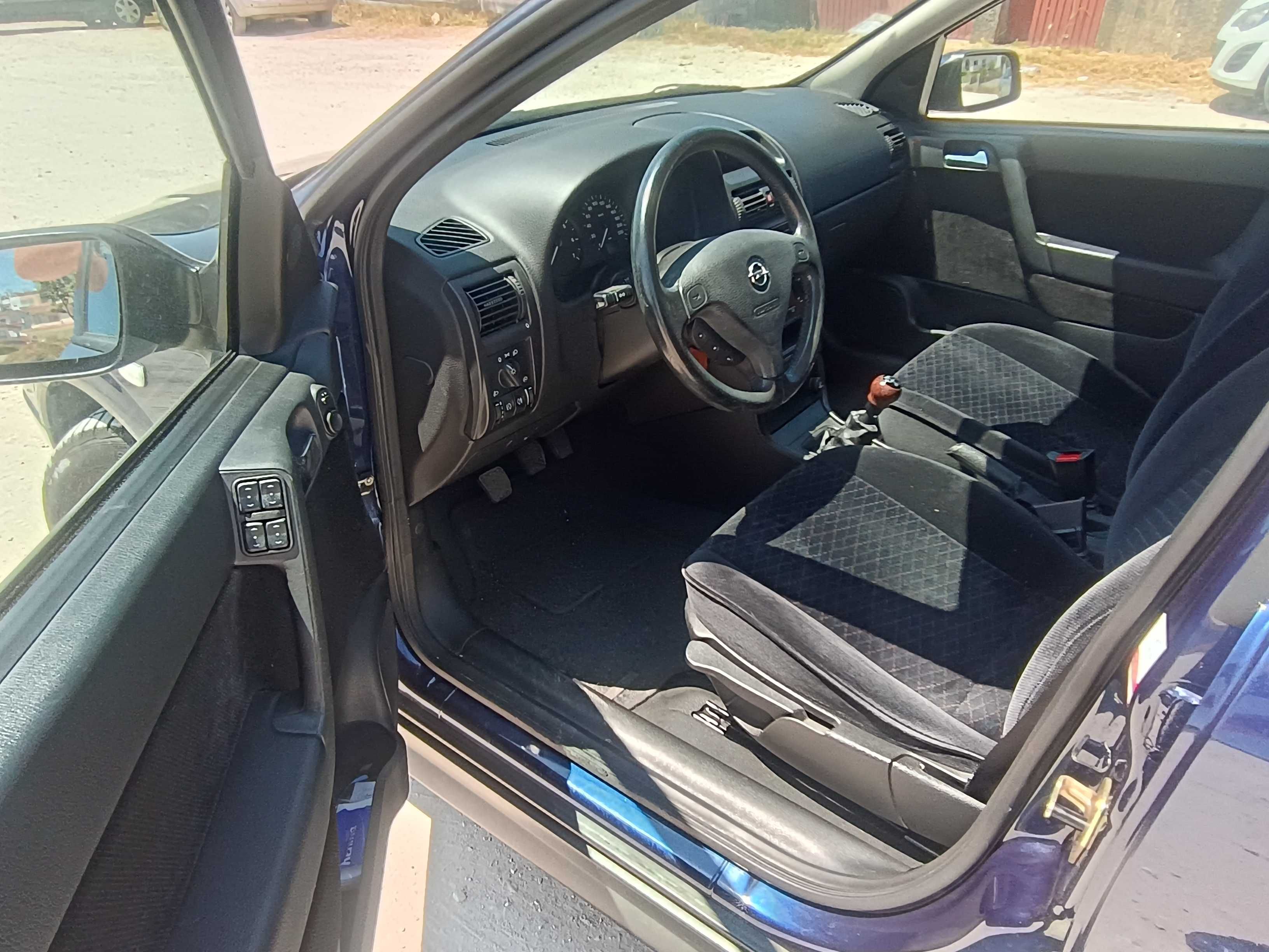 Opel Astra Elegance 1.4i 90Cv 16valves-NOVO 37030 Kms reais-Negociável
