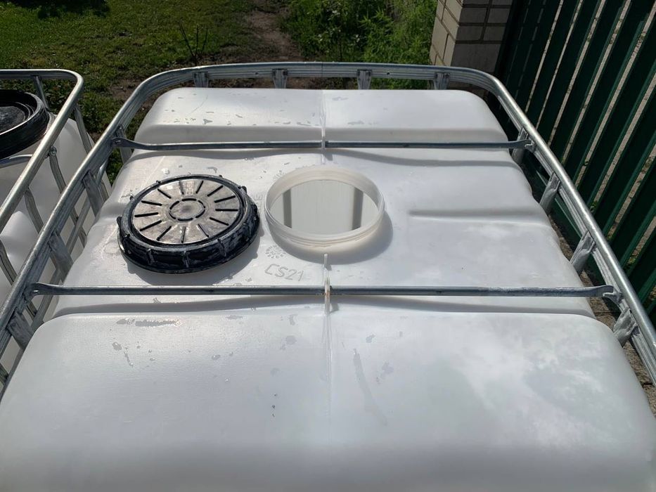 Єврокуб 1000 л - Єврокуби на піддоні