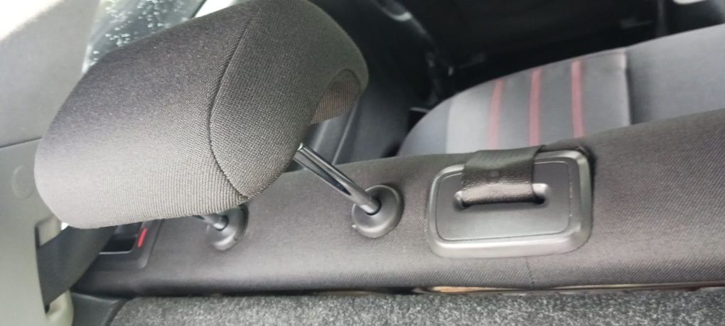 Opel corsa 1.2 10000 km