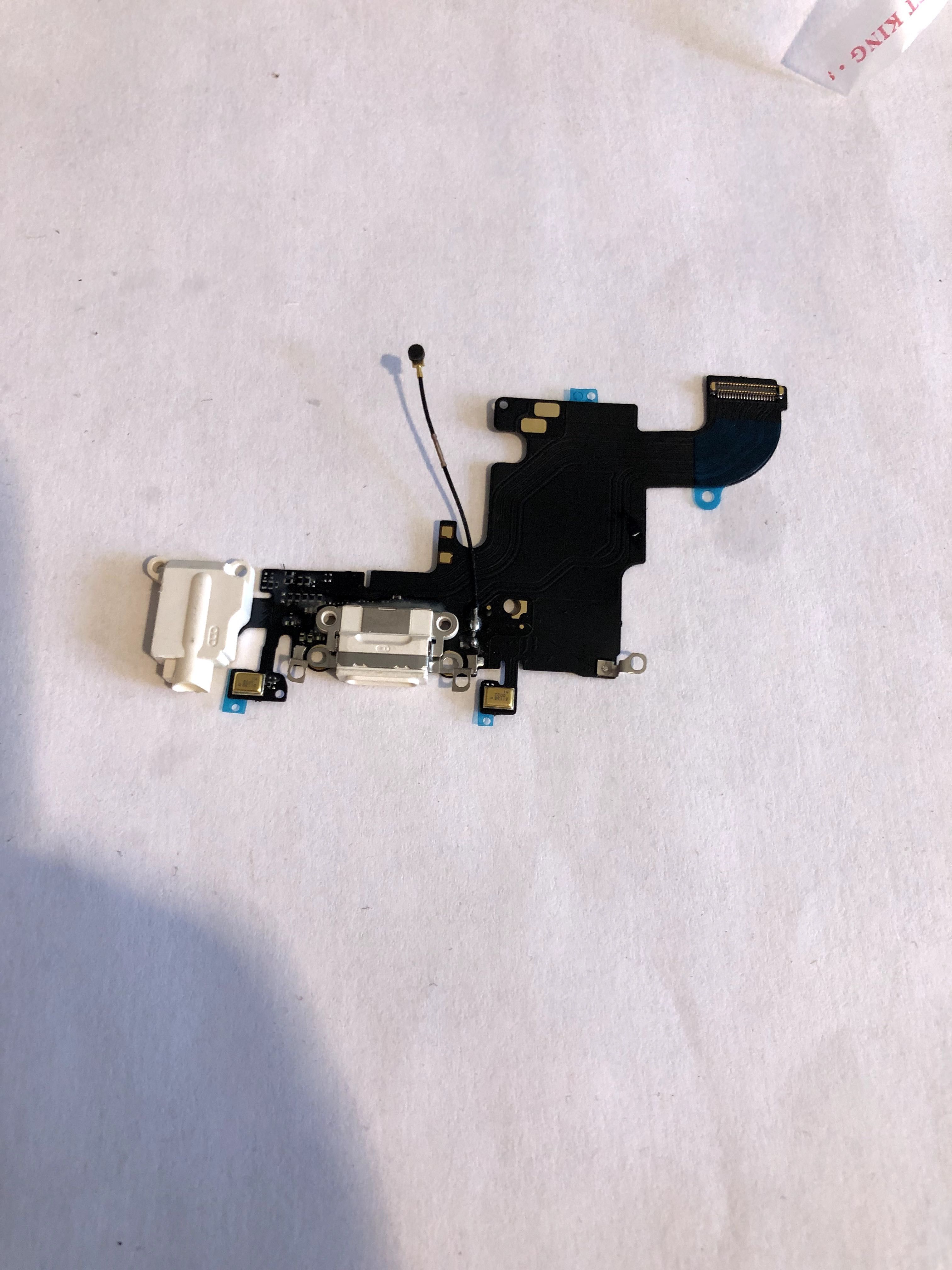 Taśma / złącze ładowania z mikrofonem iPhone 6s – biały port