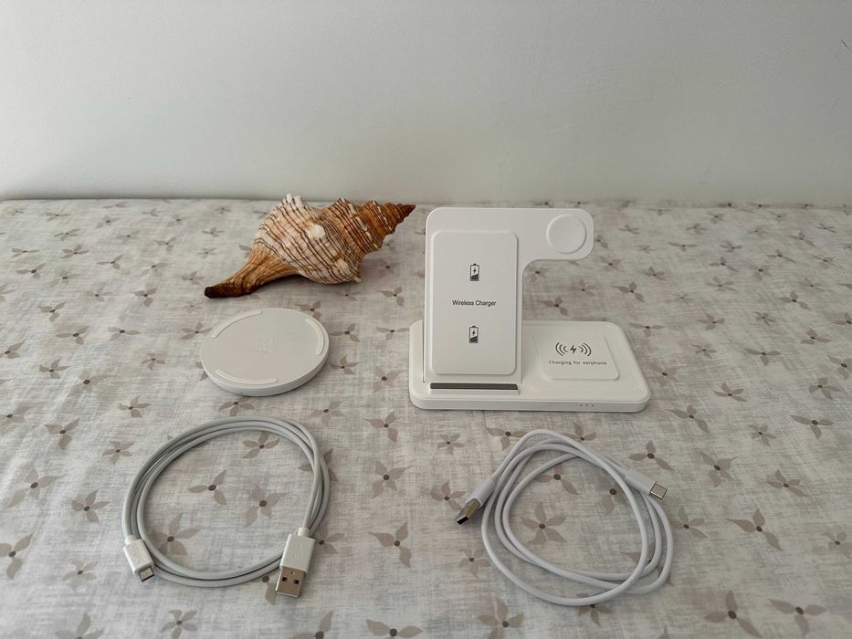 Carregador Wireless 3-em-1 + Carregador Wireless Belkin + Cabo USB-C