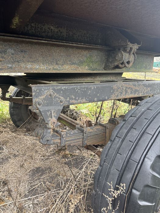 Причеп тракторний