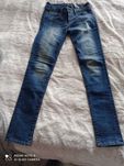 Piękne jeansy Guess S/M