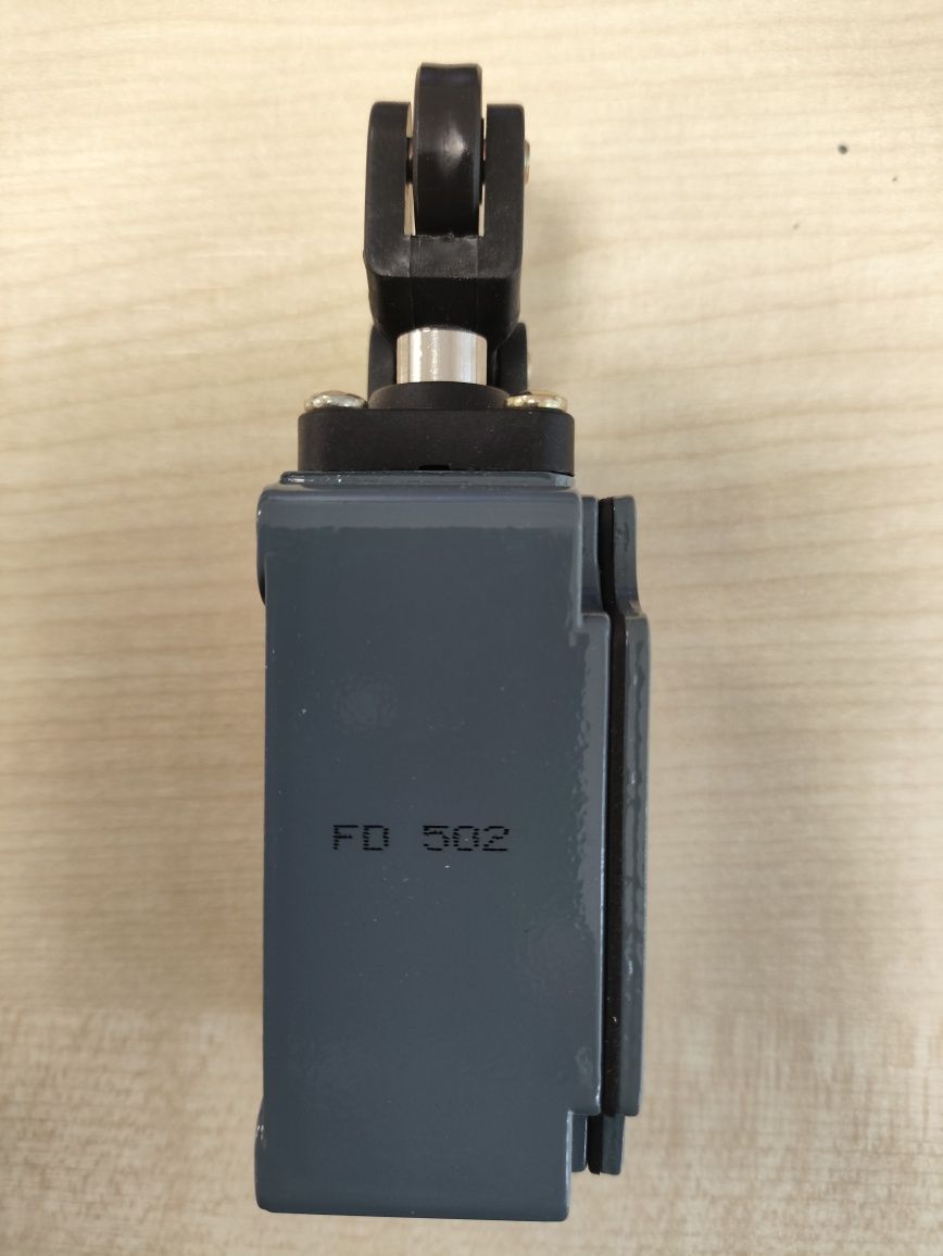 Interruptor extremo Pizzato ref. FD 502