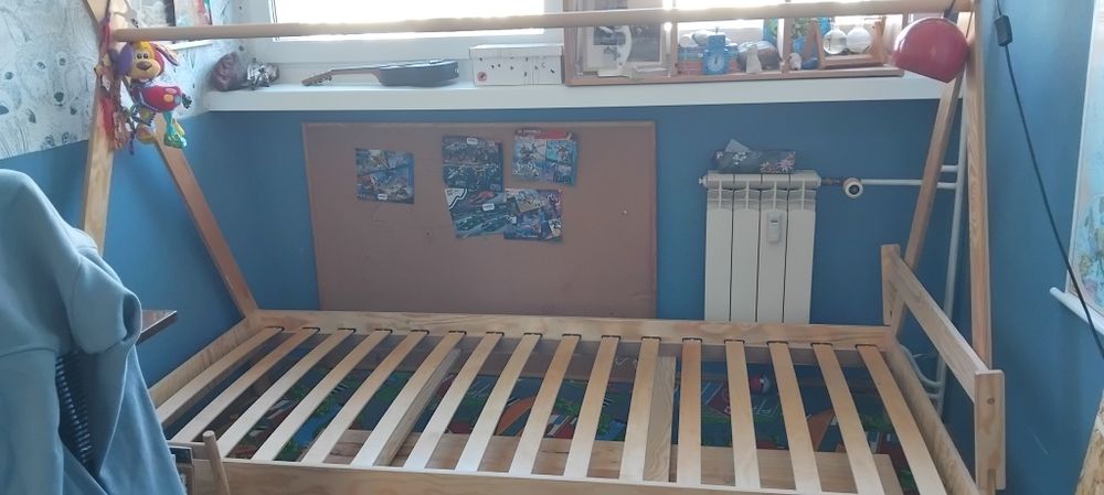 Łóżko drewniane Tipi roczne Stan idealny