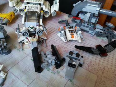 Legos Starwars desde 15.00€ a total = 250.00€