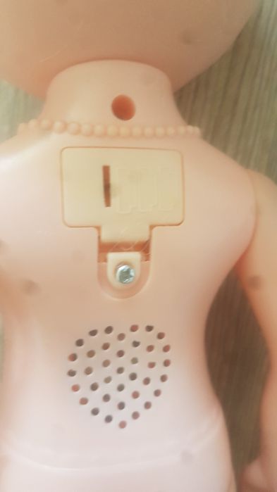 Lalka śpiewająca włosy swiecace