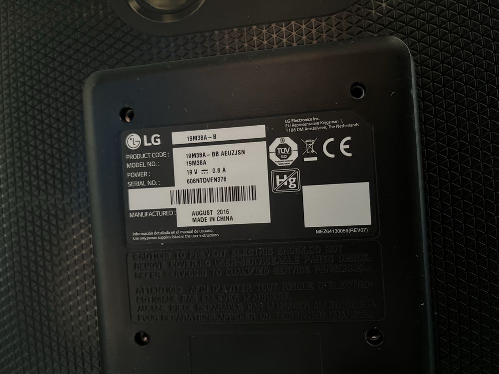 Monitor LG 19M38A-B sprzedam tanio