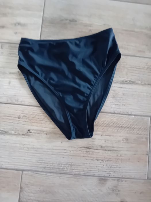 New Look wyszczuplające modelujące majtki kąpielowe wysoki stan