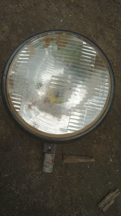Lampa reflektor Zetor 4011 Ursus czeska starego typu