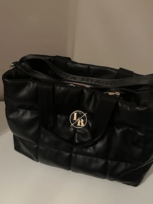 Laura Biaggi czarna torebka shopper
